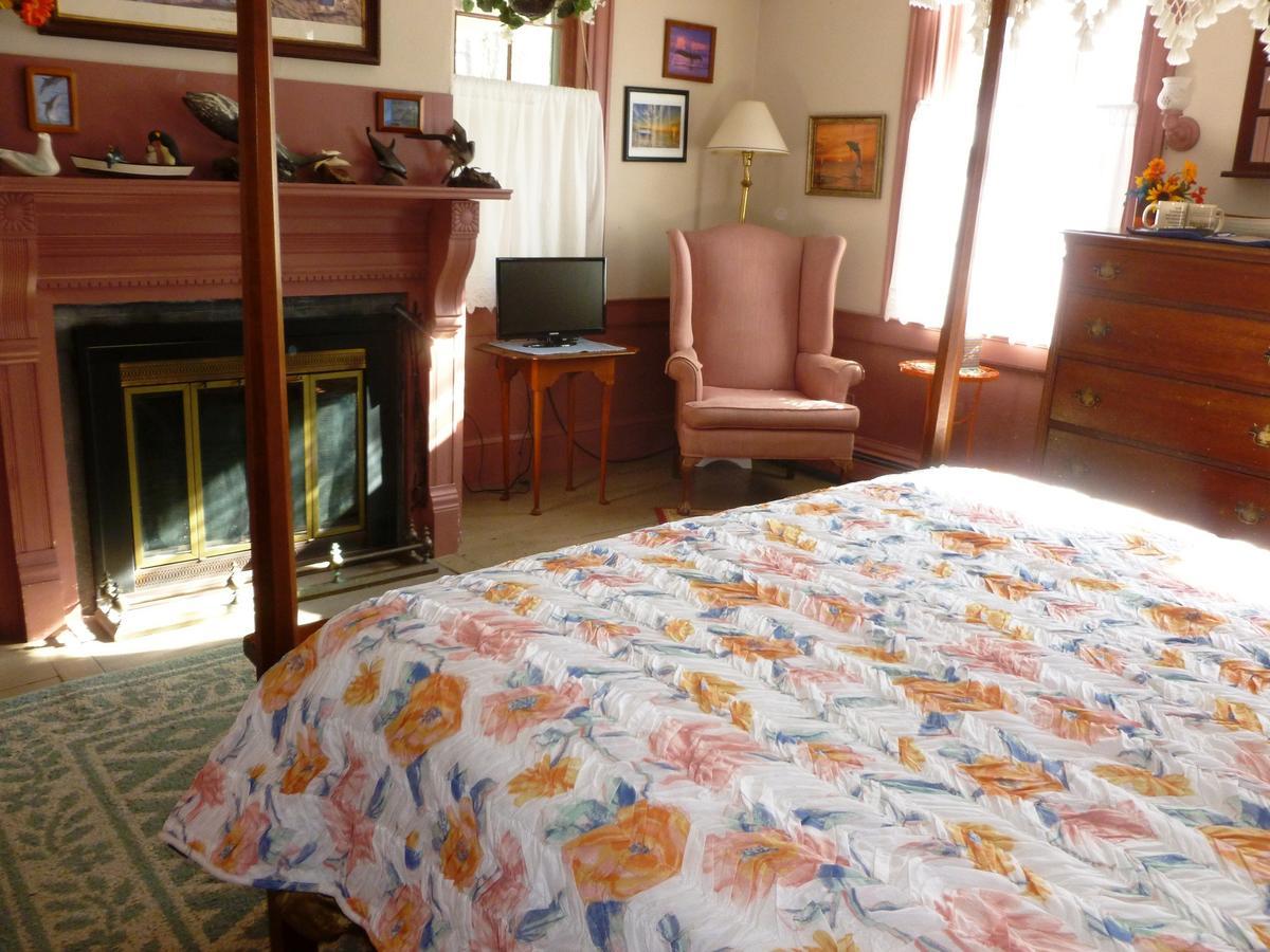 היאניס פורט Simmons Homestead Inn מראה חיצוני תמונה